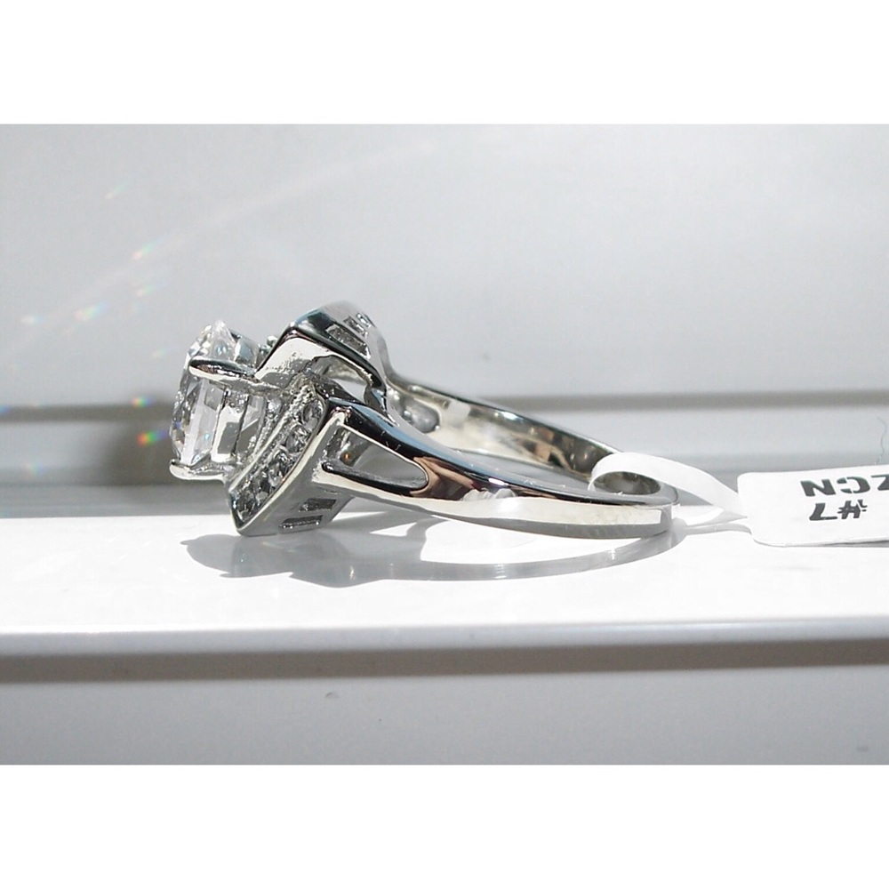 STAINLESS STEEL 2.5 Carat Round Cut Cubic Zirconia Ring - Picture 12 of 14